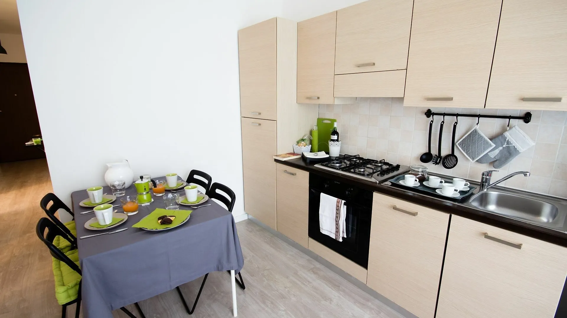 Romeheart Daire 0*, Roma İtalya